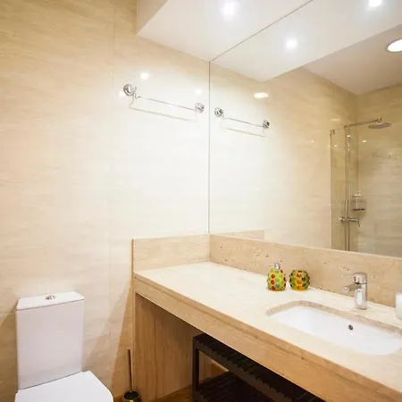 Principe Real Charming Апартаменты Лиссабон